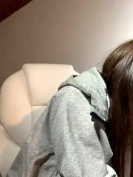 Allisonn_parker23 naked stripping on cam for live sex video chat