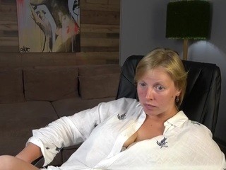 AlphaDream nude on Live Cam Girls Room