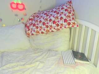 HeidiRhaine nude on Live Cam Girls Room