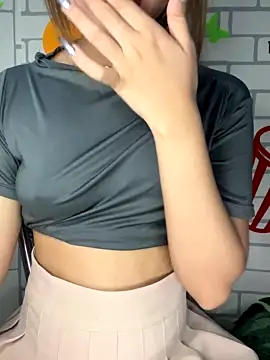 _Hin_ naked stripping on cam for live sex video chat