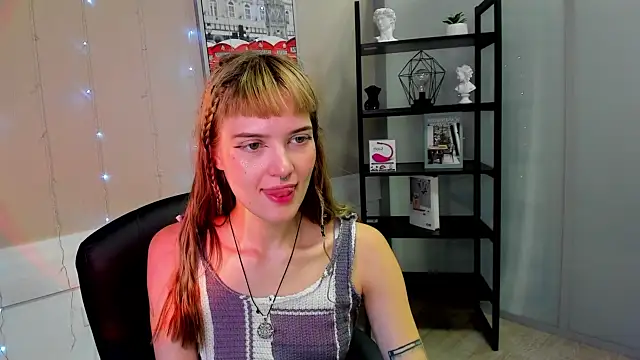 JessicaFields naked stripping on cam for live sex video chat