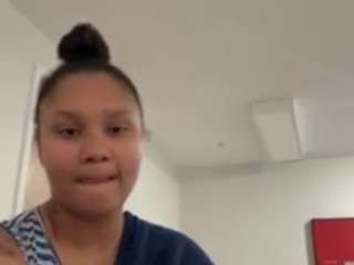 kaylove511 nude on Live Cam Girls Room