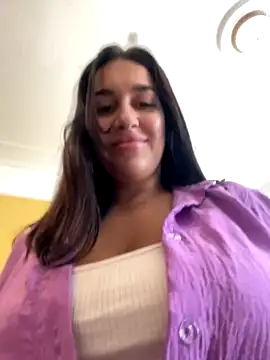 Vikikisss naked stripping on cam for live sex video chat