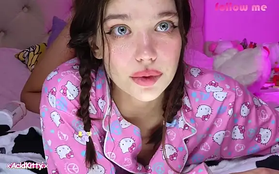 xAcidKittyx naked stripping on cam for live sex video chat
