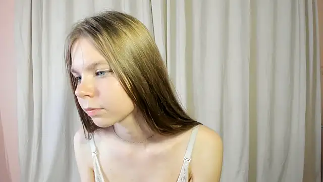 MavisBaldwin naked stripping on cam for live sex video chat