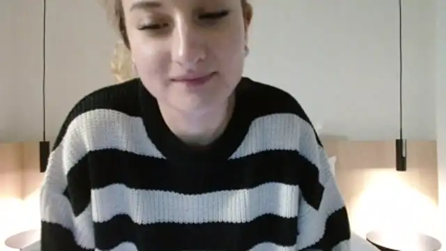 MileySummer naked stripping on cam for live sex video chat