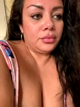 BadAssVeronica nude strip on cam for live sex video chat