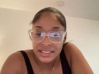 itsvvsdiamond nude in Live Sex Cam Girls Room