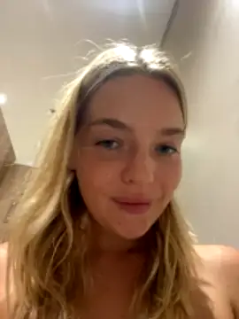 Legally_Blonde nude strip on cam for live sex video chat