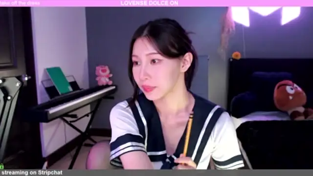 minarocket_ nude strip on cam for live sex video chat