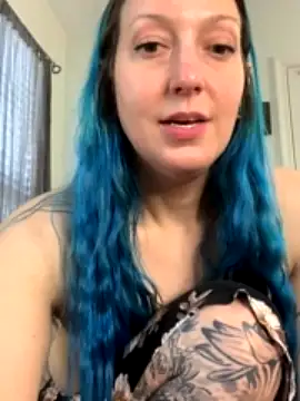 MissCumberdale nude strip on cam for live sex video chat
