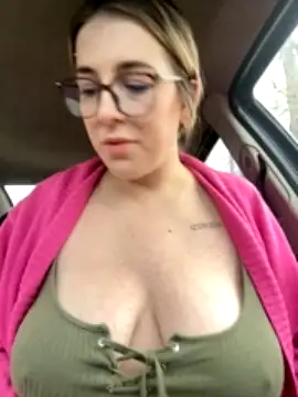 MommmyYummy nude strip on cam for live sex video chat