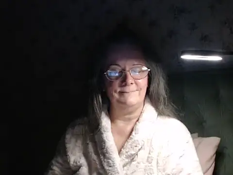 sexy_lamaya nude strip on cam for live sex video chat