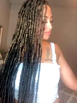 thepeachwobbler nude strip on cam for live sex video chat