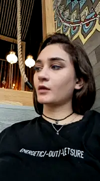 VioletRisky nude strip on cam for live sex video chat