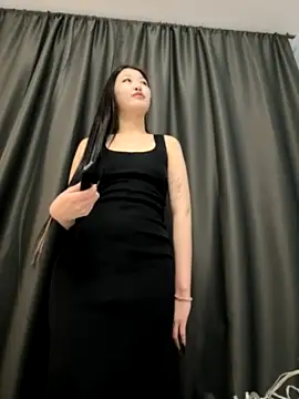 Aiko_Yumi nude strip on cam for live sex video chat