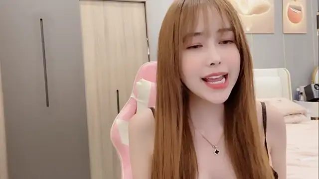 ANNA102 nude strip on cam for live sex video chat