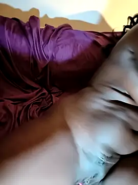 BeauteCaraibe2 nude strip on cam for live sex video chat