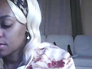 DelicateOrchid nude in Live Sex Cam Girls Room