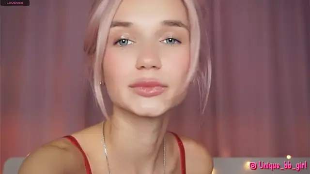 Elisa_Unique nude strip on cam for live sex video chat