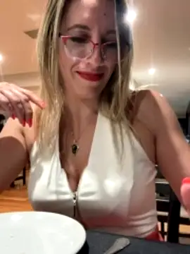 Gatitacarlita nude strip on cam for live sex video chat