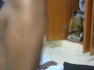 Hot-Raiza nude in Live Sex Cam Girls Room