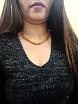 Ibharani nude strip on cam for live sex video chat