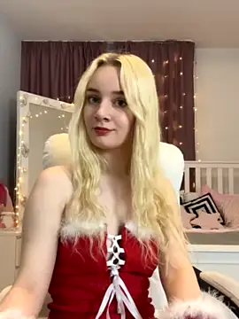 JessieAllenn nude strip on cam for live sex video chat