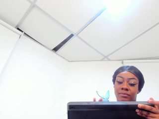 LexiieGrey nude in Live Sex Cam Girls Room