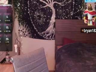 Makenzie nude in Live Sex Cam Girls Room