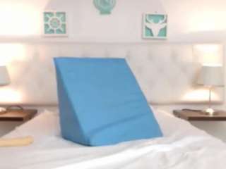 martameow nude in Live Sex Cam Girls Room