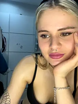 MysticLuna nude strip on cam for live sex video chat