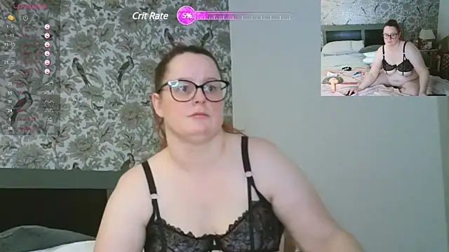 naughtymommy81 nude strip on cam for live sex video chat