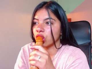 Nicki-collins nude in Live Sex Cam Girls Room