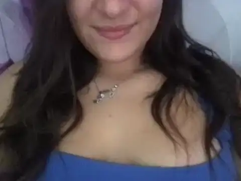 Orsacchiotta22 nude strip on cam for live sex video chat