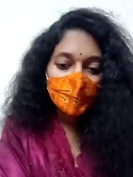 sunitha-5 nude strip on cam for live sex video chat