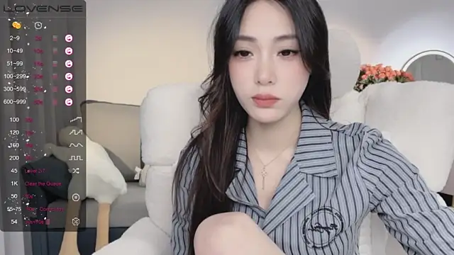 uuxiaocai nude strip on cam for live sex video chat