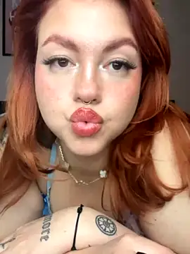 VictoriaLaFleur nude strip on cam for live sex video chat