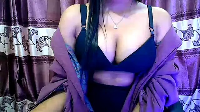 Your_kashish nude strip on cam for live sex video chat