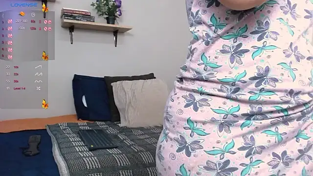 Agata_foxx nude strip on cam for live sex video chat