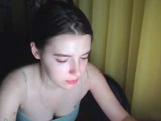 dari nude in Live Sex Cam Girls Room