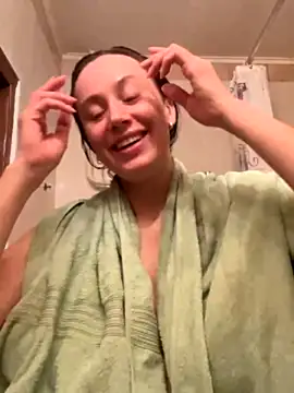 Eve_Grace111 nude strip on cam for live sex video chat