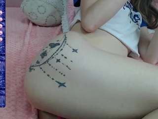 Janaan1 nude in Live Sex Cam Girls Room