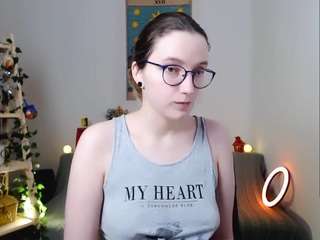 kiratarot nude in Live Sex Cam Girls Room