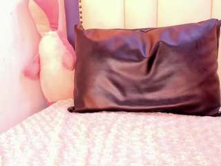 LadyPnoir nude in Live Sex Cam Girls Room