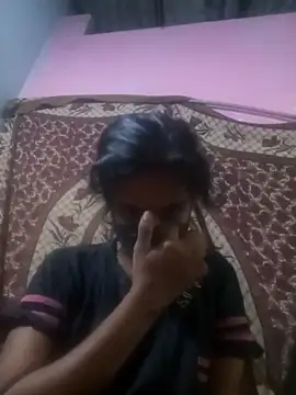 nadeeshakodituwakku nude strip on cam for live sex video chat