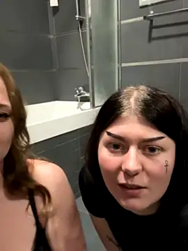 NadjaHeld nude strip on cam for live sex video chat