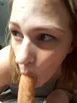 Nini_beab nude strip on cam for live sex video chat