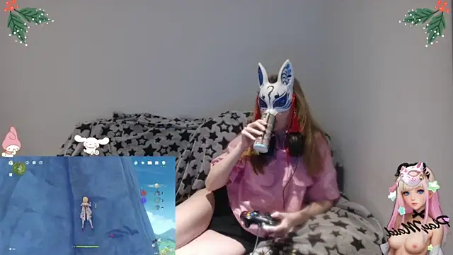 PlayMaid nude strip on cam for live sex video chat