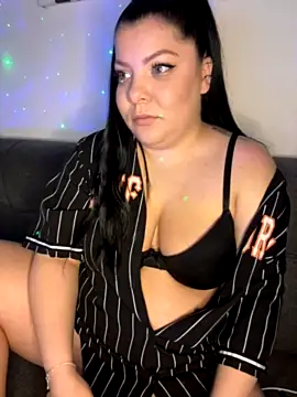 Rebibaba nude strip on cam for live sex video chat